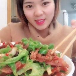 是小朱吖吃瓜的视频,揭秘娱乐圈幕后故事