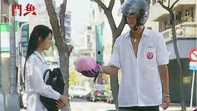 山东二哥吃瓜视频大全集,笑料百出，趣味横生