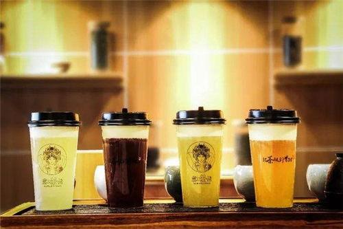 霸王茶姬吃瓜视频